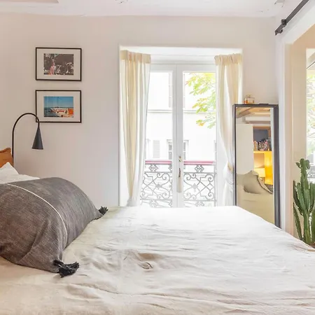 Rochechouart 7 - Lb - Elegance And Comfort In 9e For 3 People Appartamento Parigi